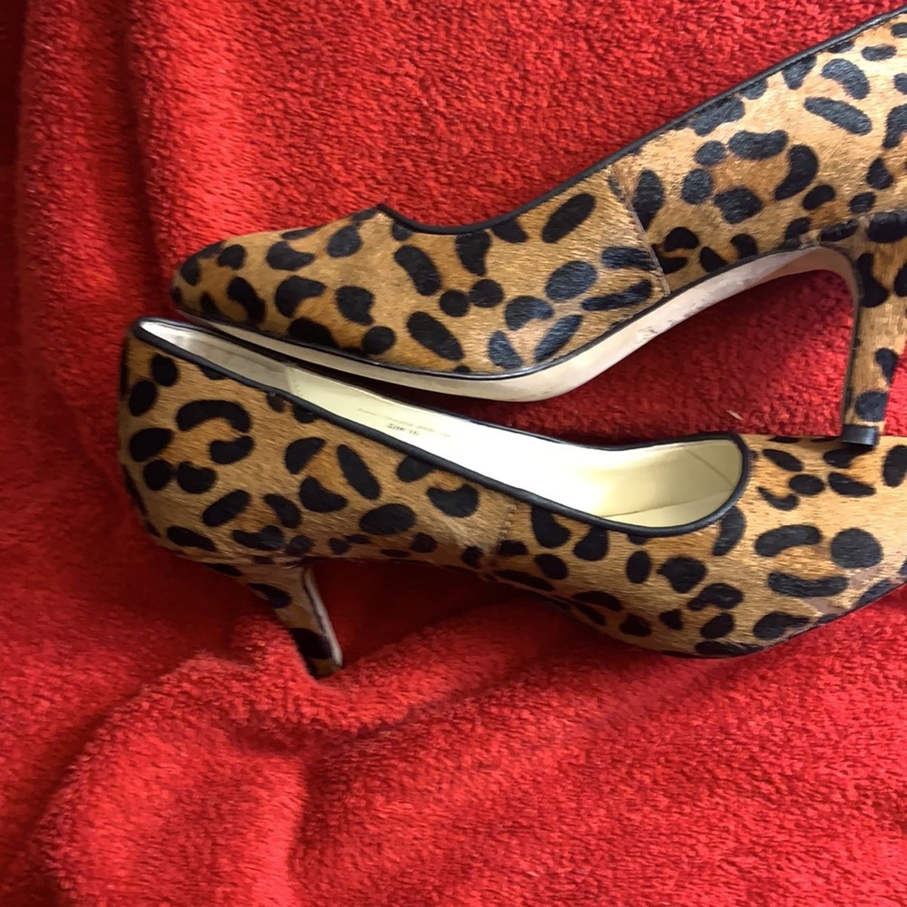 BARR + BARR NEW YORK LEOPARD PUMPS